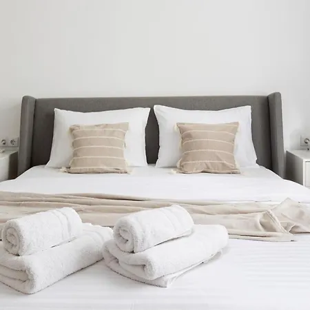 Apartment Citadel 58 - Unique In The Old Town, Next To The Citadel And Park *