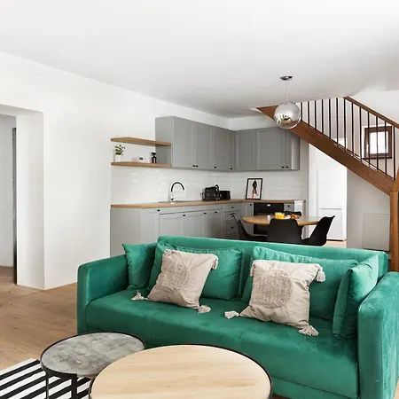 Citadel 58 - Unique In The Old Town, Next To The Citadel And Park Brașov