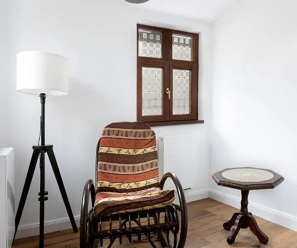 Apartment Citadel 58 - Unique In The Old Town, Next To The Citadel And Park