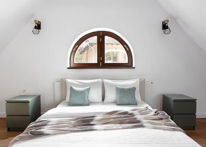 Citadel 58 - Unique In The Old Town, Next To The Citadel And Park